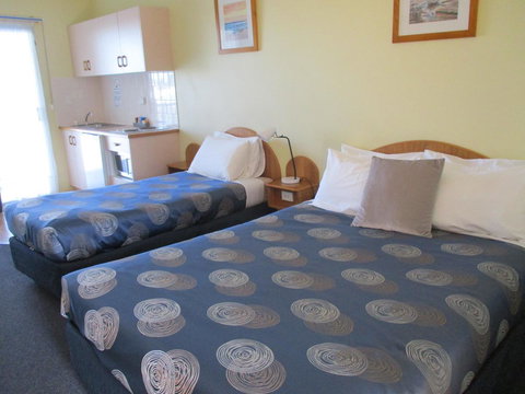 South Seas Motel - Accommodation Mooloolaba 2