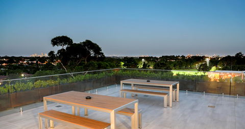 Studio 8 Residences - Adults Only - Accommodation Mooloolaba 6