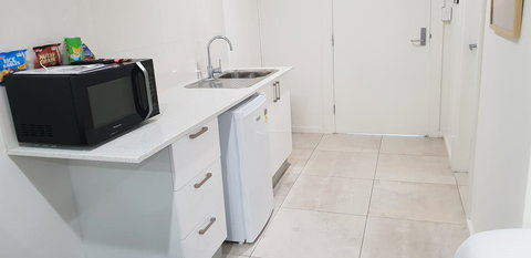 Carlton Suites - Accommodation Mooloolaba 13