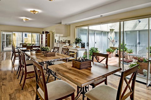 Bundanoon Lodge - Accommodation Mooloolaba 30