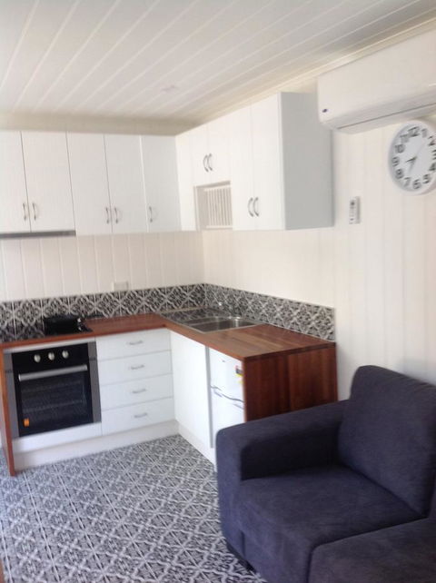 Hideaway Holiday Apartments - Accommodation Mooloolaba 8