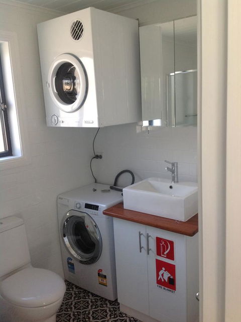 Hideaway Holiday Apartments - Accommodation Mooloolaba 1