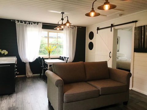 Bowral Escape - Accommodation Mooloolaba 8