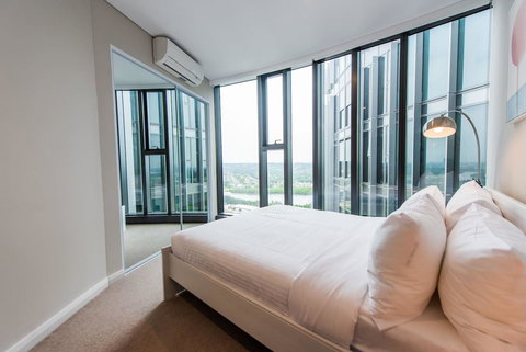 180Â° Water View Three Bedroom (wooden Furniture) - Accommodation Mooloolaba 12