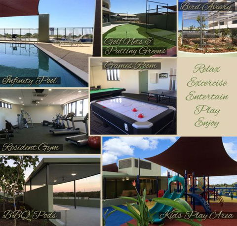 Nomikis\'On The Avenue - Accommodation Mooloolaba 3