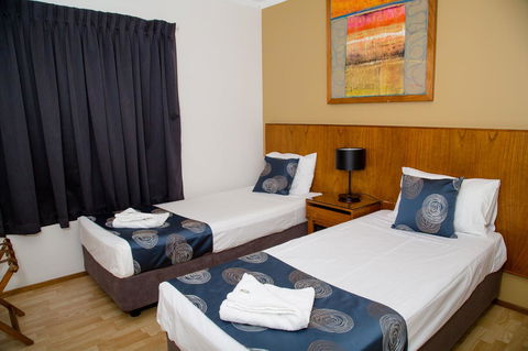 Cullen Bay Resorts - Accommodation Mooloolaba 8