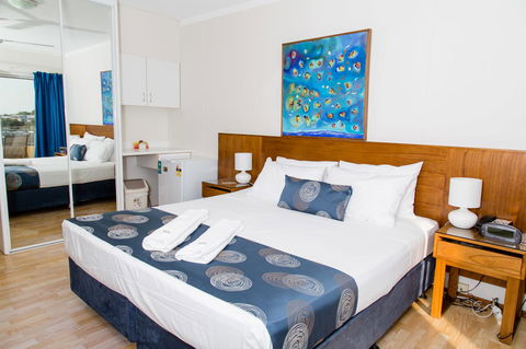 Cullen Bay Resorts - Accommodation Mooloolaba 7