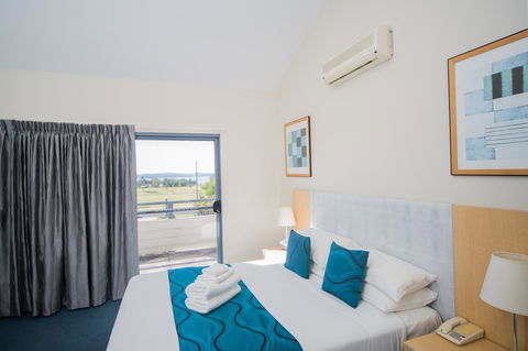 Corrigans Cove - Accommodation Mooloolaba 4