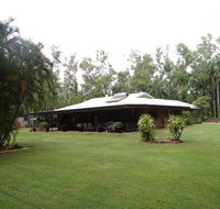 DARWIN'S SHADY ACRES RETREAT - Accommodation Mooloolaba