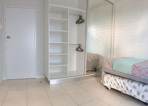 Cozy Room For A Great Stay In Darwin - Excellent Location - Accommodation Mooloolaba 5