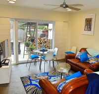 Rock Wallaby - Accommodation Mooloolaba