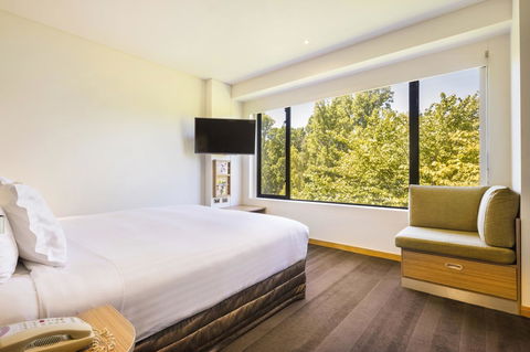 Crowne Plaza Canberra, An IHG Hotel - Accommodation Mooloolaba 30