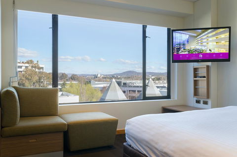 Crowne Plaza Canberra, An IHG Hotel - Accommodation Mooloolaba 19