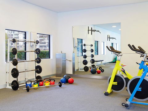 Crowne Plaza Canberra, An IHG Hotel - Accommodation Mooloolaba 5