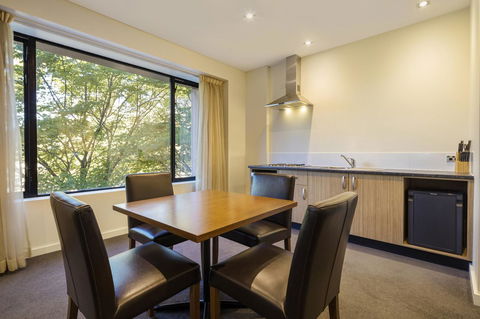 Crowne Plaza Canberra, An IHG Hotel - Accommodation Mooloolaba 39