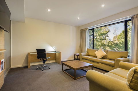 Crowne Plaza Canberra, An IHG Hotel - Accommodation Mooloolaba 37
