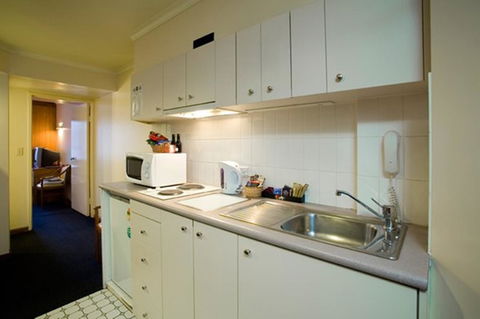 Madison Capital Executive Apartments - Accommodation Mooloolaba 5