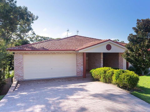 Bonito At Bagnalls Beach' 1/6 Bonito Street - Pet Friendly, Air Conditioning - Accommodation Mooloolaba 3