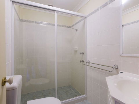 Bonito At Bagnalls Beach' 1/6 Bonito Street - Pet Friendly, Air Conditioning - Accommodation Mooloolaba 2