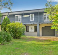 BONNY BEACH HOUSE - Holiday Accomodation with Pool - Accommodation Mooloolaba
