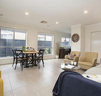 BOUTIQUE STAYS - Gumflower - Accommodation Mooloolaba