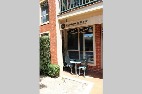 Box Hill Studio 3 At Canterbury Gardens - Accommodation Mooloolaba 3