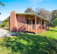 Braeside Cabin Two - Alphitonia - Accommodation Mooloolaba