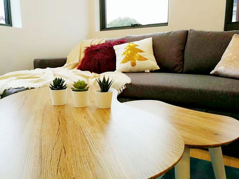 Brand New Apartment Next To Shopping Center - Accommodation Mooloolaba 2