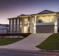 Brand New Executive Living - Accommodation Mooloolaba