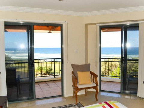 Breakers 1/10 - Accommodation Mooloolaba 3