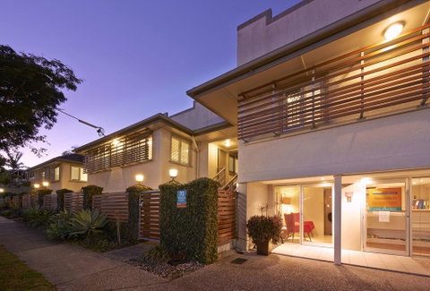 Brisbane Street Studios - Accommodation Mooloolaba 0