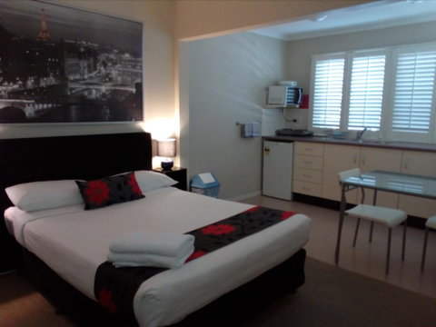 Brisbane Street Studios - Accommodation Mooloolaba 1