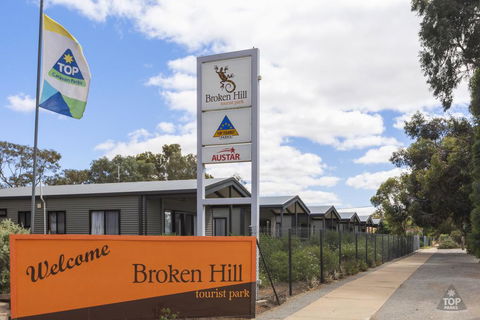 Broken Hill Tourist Park - Accommodation Mooloolaba 0