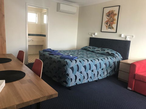 Bunbury Motel - Accommodation Mooloolaba 2