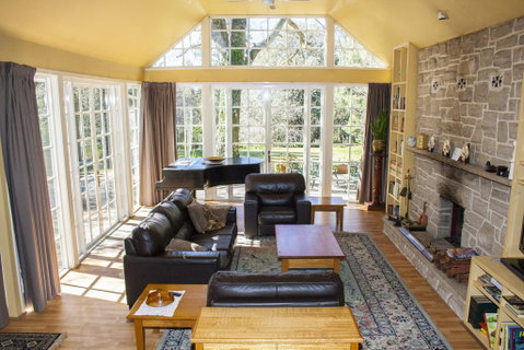 Bygone Beautys Cottages - Bronte Cottage - Accommodation Mooloolaba 3