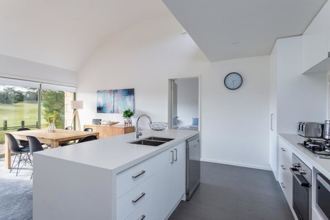 Cape Schanck Golf Getaway - Accommodation Mooloolaba 1