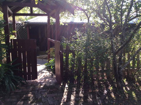 Capers Guesthouse, Barn And Cottage - Accommodation Mooloolaba 1