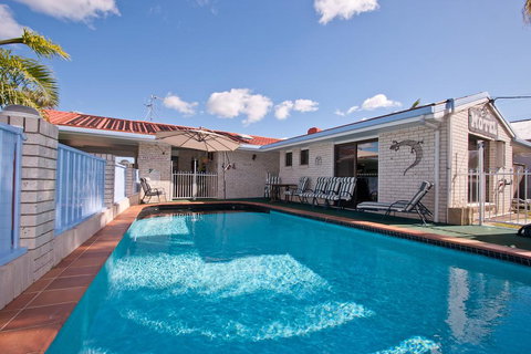 Cara Motel - Accommodation Mooloolaba 1