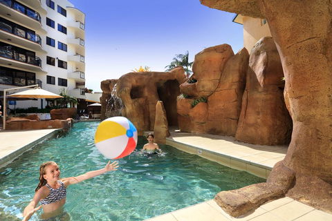 Caribbean Resort - Accommodation Mooloolaba 3