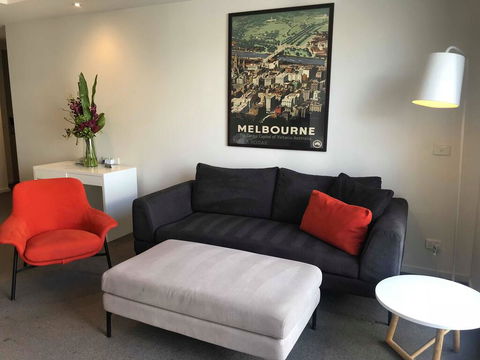 Caroline Serviced Apartments Brighton - Accommodation Mooloolaba 2
