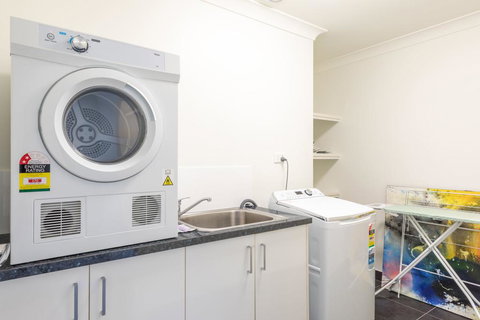 Casa Del Mar- House Of The Sea - Accommodation Mooloolaba 3