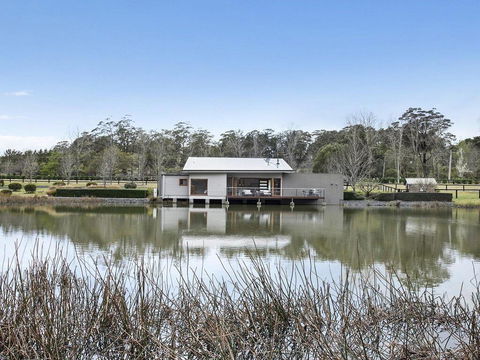 Casa Sul Lago - Quite Simply A Very Special Place - Accommodation Mooloolaba 0