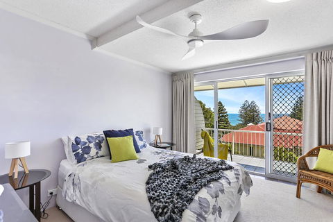 Cascades - Accommodation Mooloolaba 2
