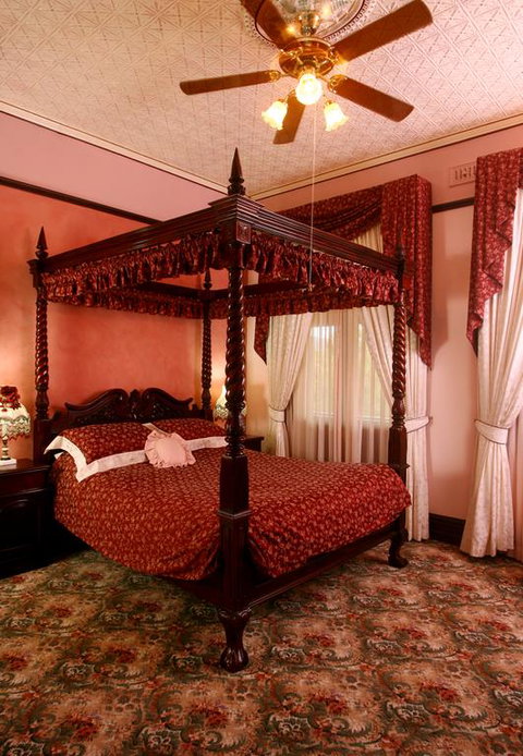CBC Bed & Breakfast & Cafe - Accommodation Mooloolaba 3