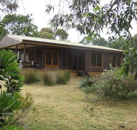 Cedar Cottage Nelson-2 Acre Retreat - Accommodation Mooloolaba