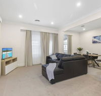 Central and Charming on Wallace - Accommodation Mooloolaba