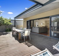 Charchie's by the Sea Pet friendly family home close to beach - Accommodation Mooloolaba