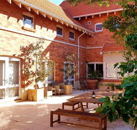 Chateau Cottesloe by the beach - Accommodation Mooloolaba