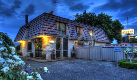 City Gardens Motel - Accommodation Mooloolaba 0