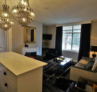City Life Apartment-full kitchen  separate bedroom - Accommodation Mooloolaba
